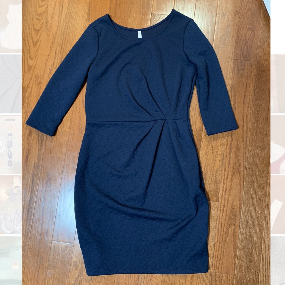 Navy blue ruched waist dress